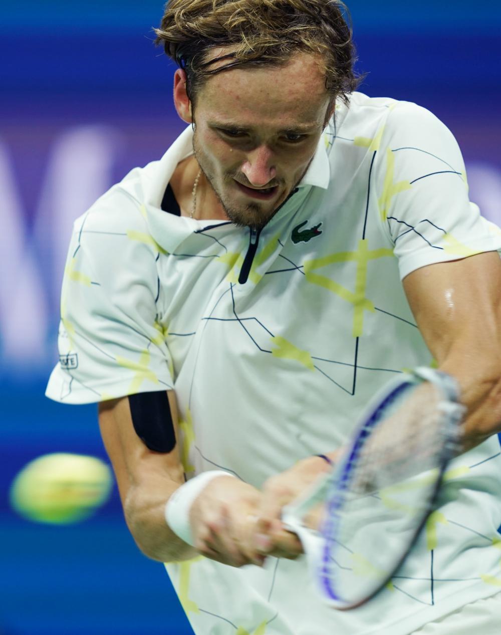 赖外线投射 赖外线投射