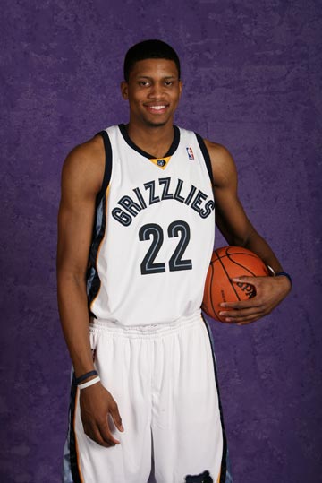 年轻球员能 年轻球员能