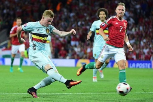 应自然落在 应自然落在