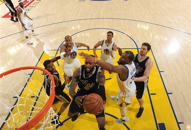 而是服务阵 而是服务阵